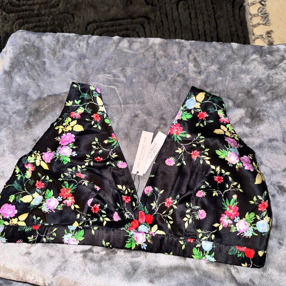 Victoria's Secret Other - Victoria’s Secret 100% silk bralette lingerie top black bra floral L